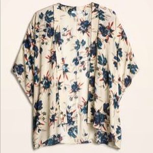 Aritzia - Talula Fawkner Blouse/Kimono